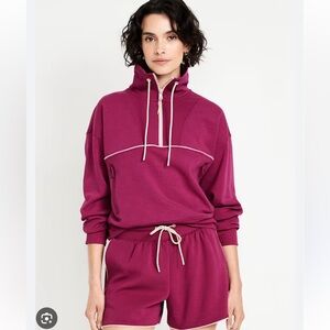 Old Navy Active Dynamic Fleece Fuchsia Pink Pullover Half-Zip Hoodie Small